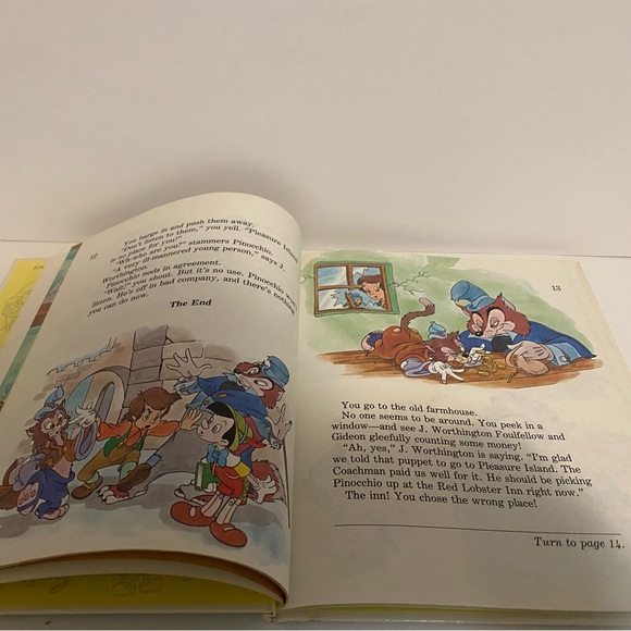 4/$20 Pinocchio’s Adventures Walt Disney Choose Your Own Adventure 1985 🛑 - Picture 8 of 9